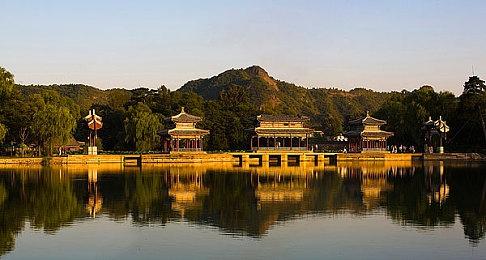 太空经营类游戏《火星地平线2：寻找生命之旅行》Steam页面上线 2024年发售